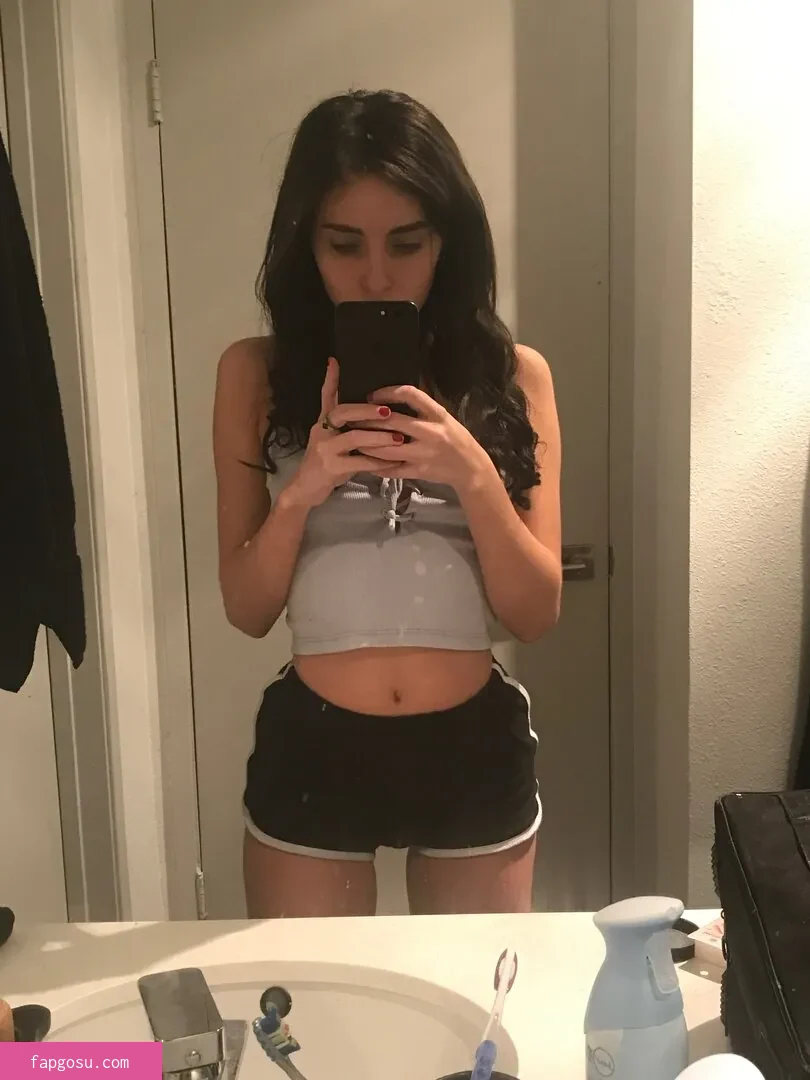 Naomi Woods