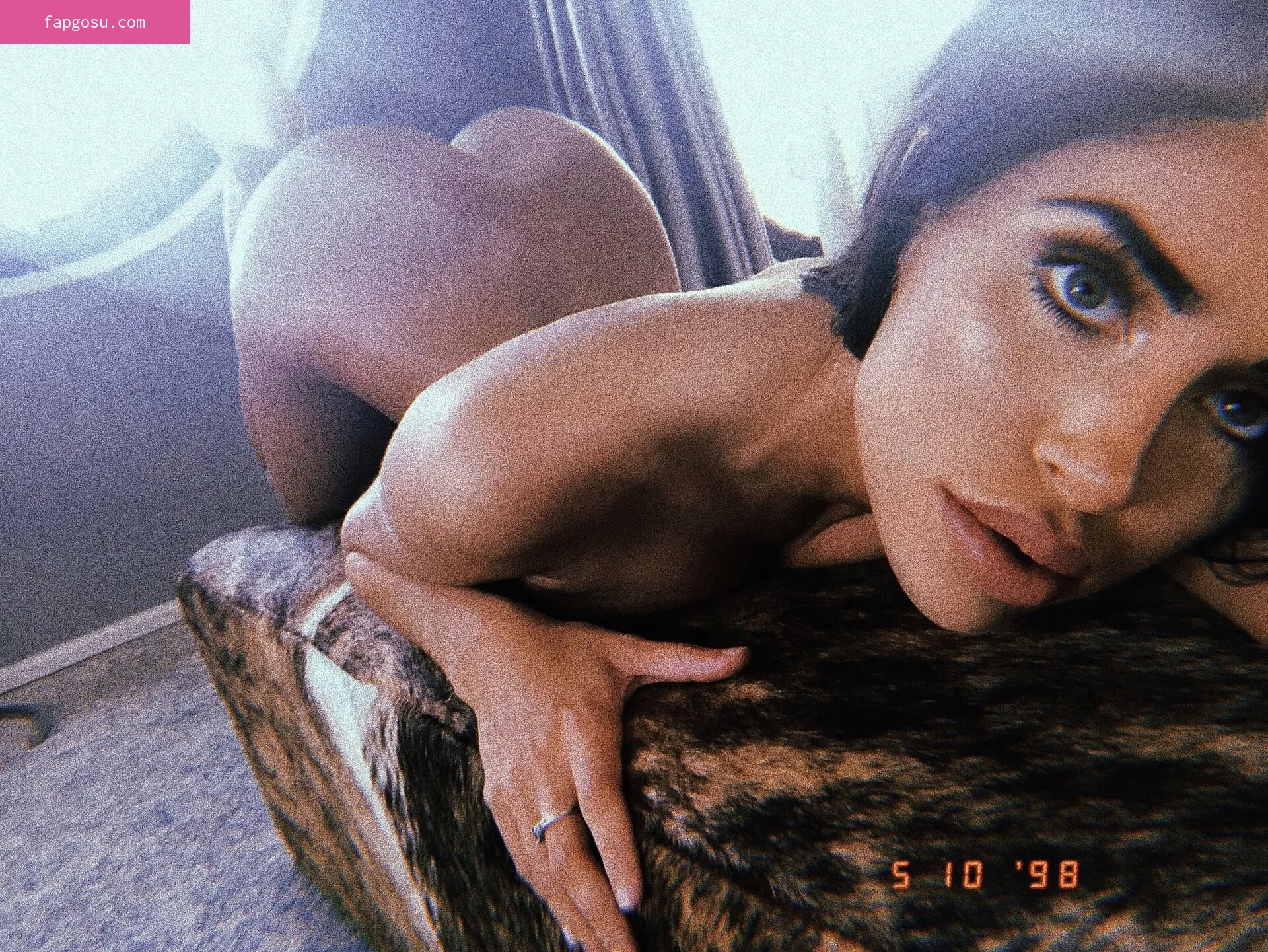 Naomi Woods