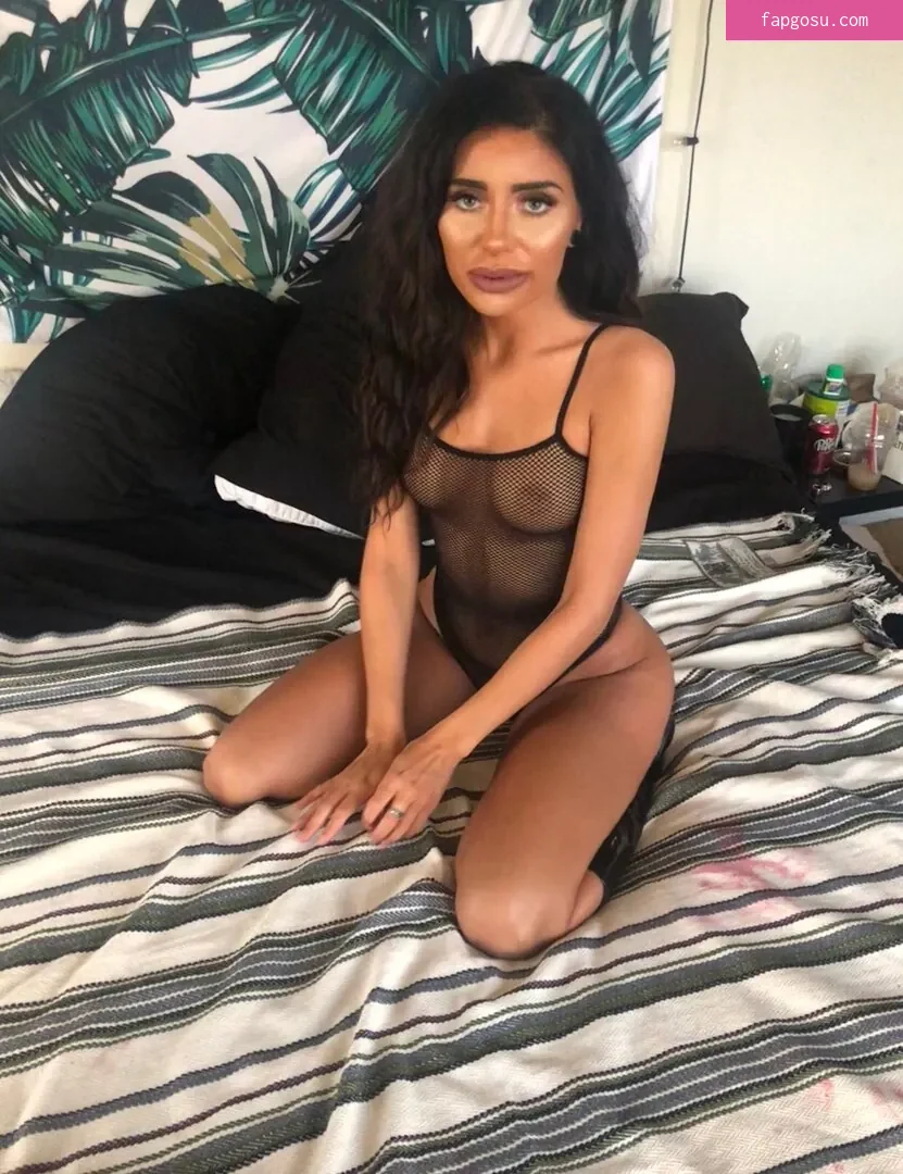 Naomi Woods
