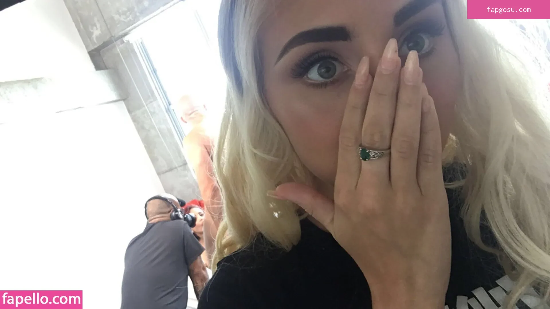 Naomi Woods
