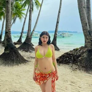 Neslyn Yauco content