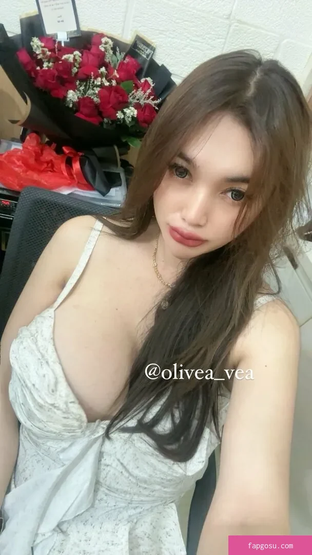 Olivea Hadid