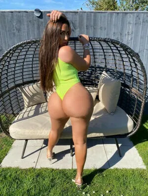 Olivia Hughes content