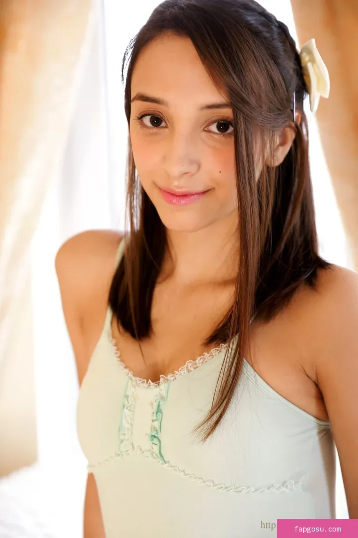 Olivia Linz