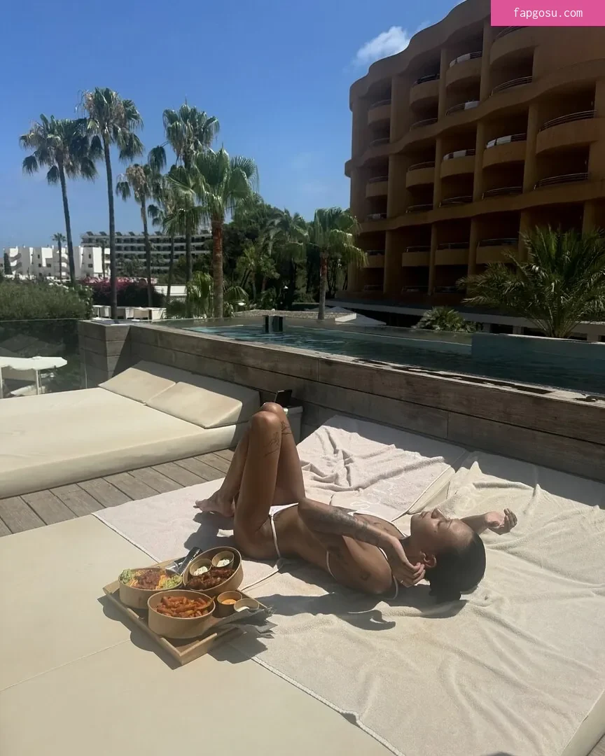 ASMR Senses / Intimate ASMR / asmrsense_ / sixthsensory Nude Leaked OnlyFans Photo #28