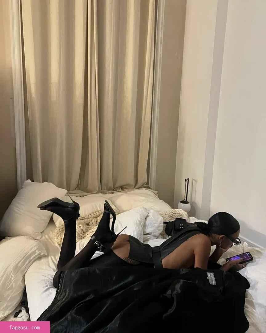 ASMR Senses / Intimate ASMR / asmrsense_ / sixthsensory Nude Leaked OnlyFans Photo #28