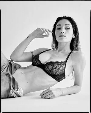 Ophelie Poisson content