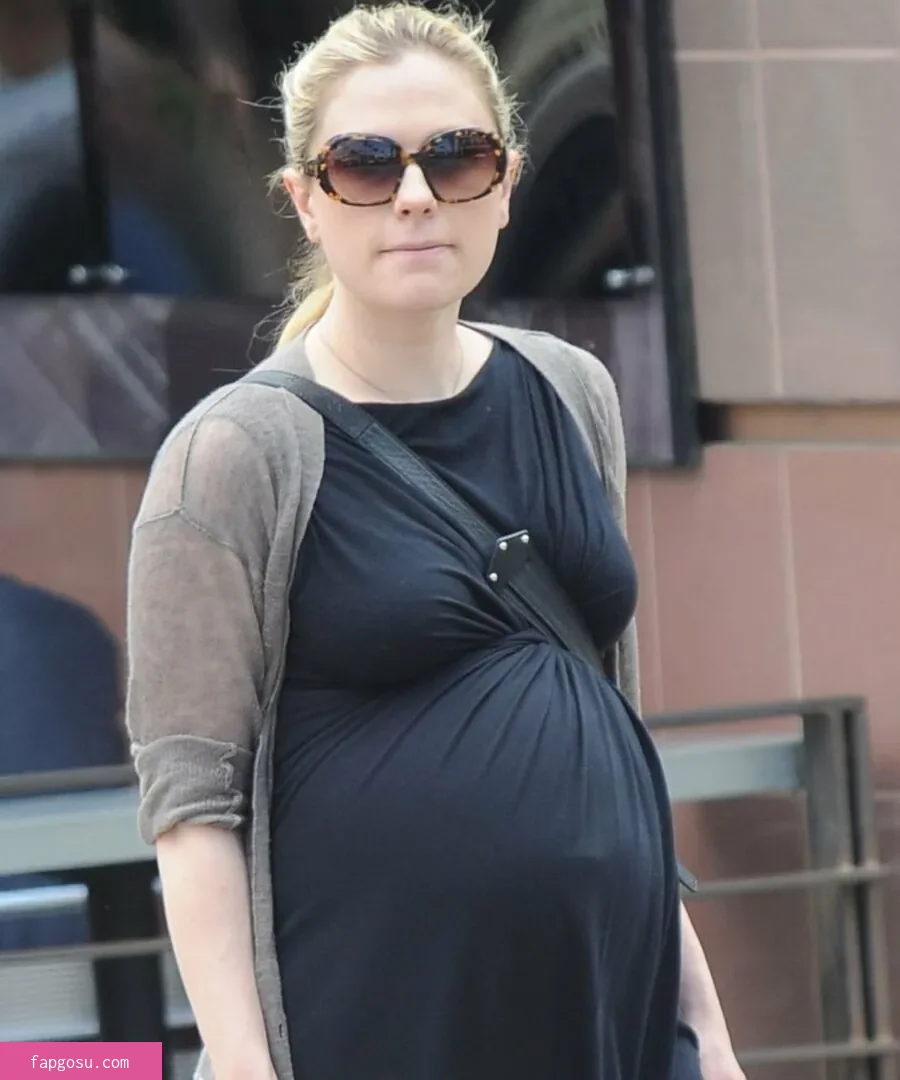 Pregnant Celebs