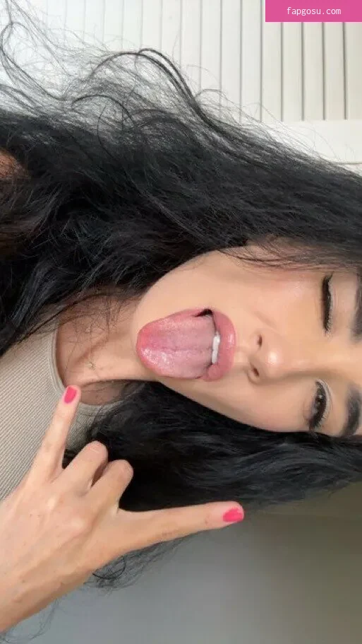 Paris Dylan