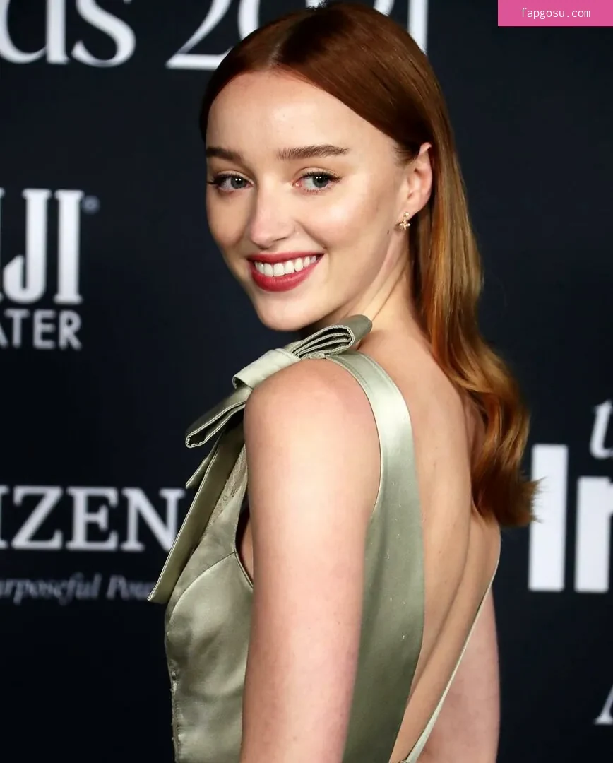 Phoebe Dynevor