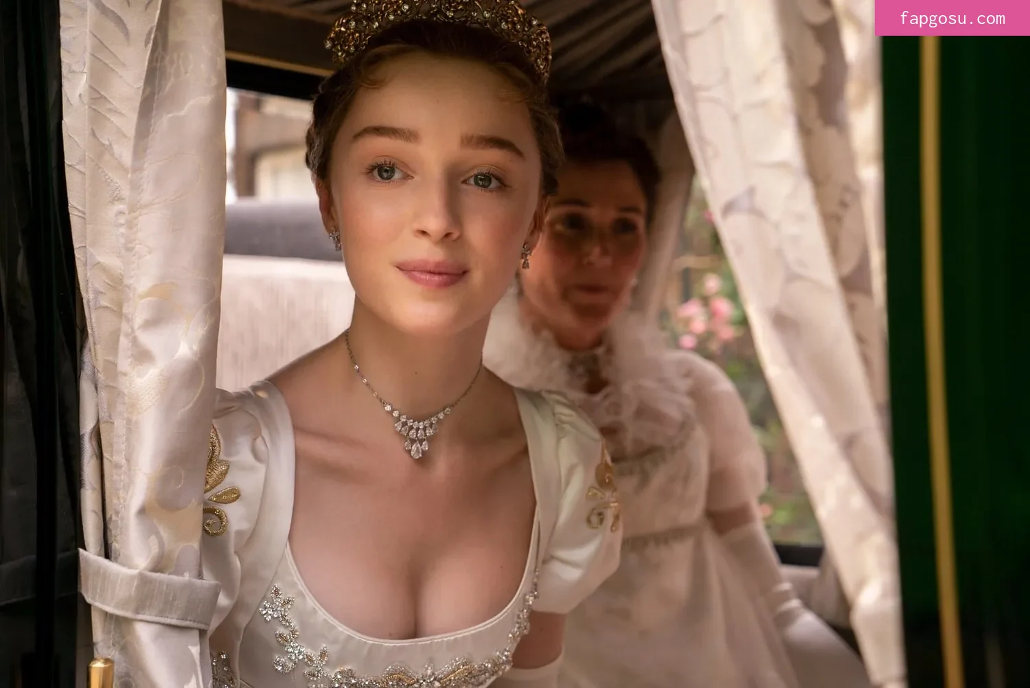 Phoebe Dynevor