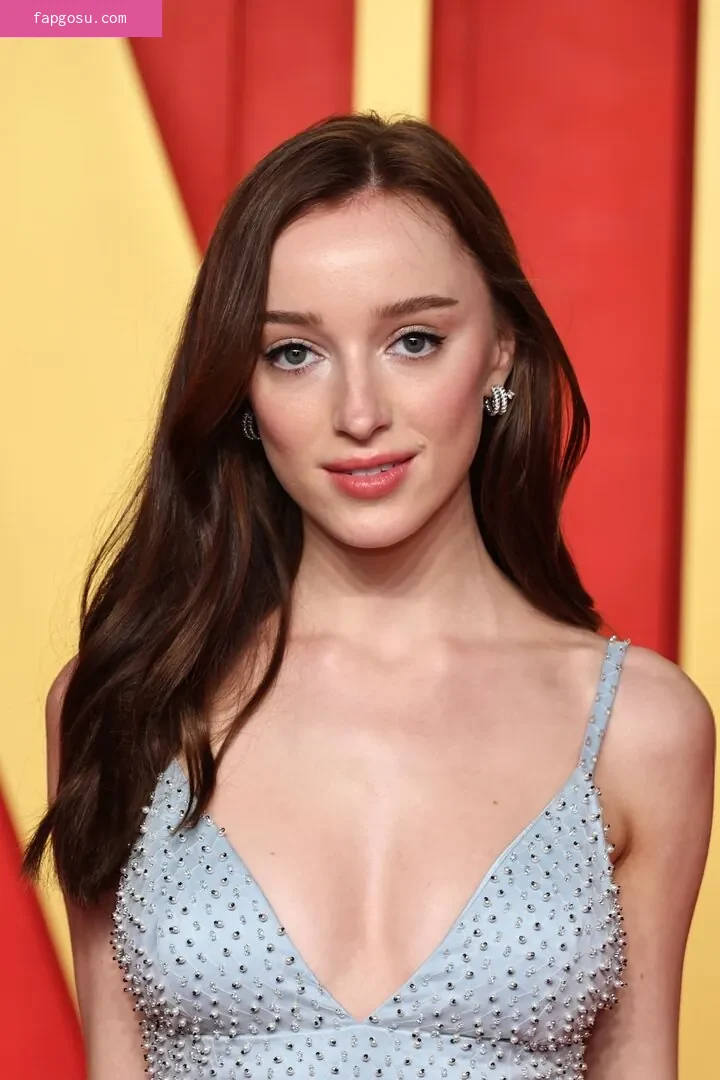 Phoebe Dynevor