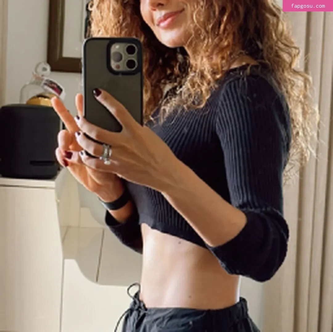 Paula Fernandes