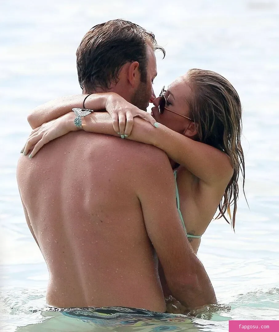 Paulina Gretzky