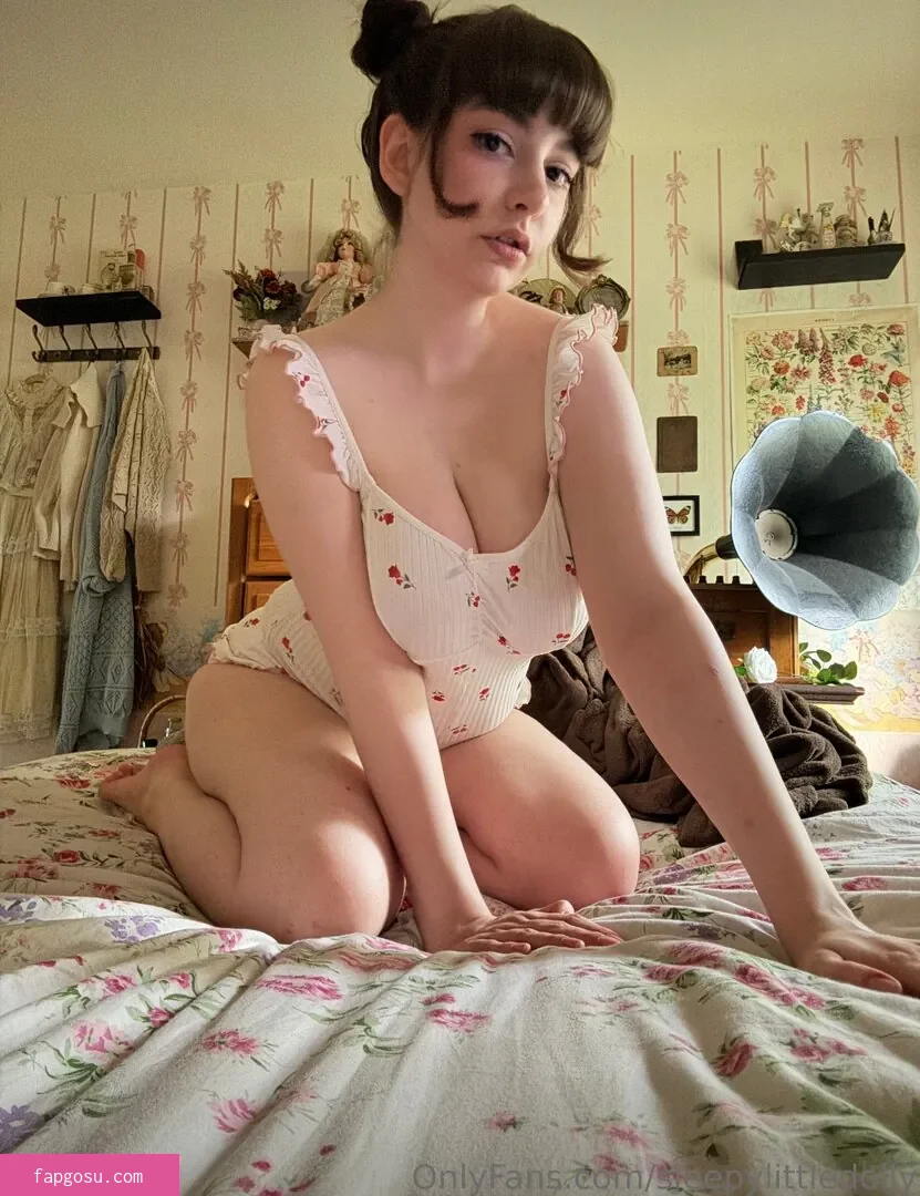 porcelainmilkbottle