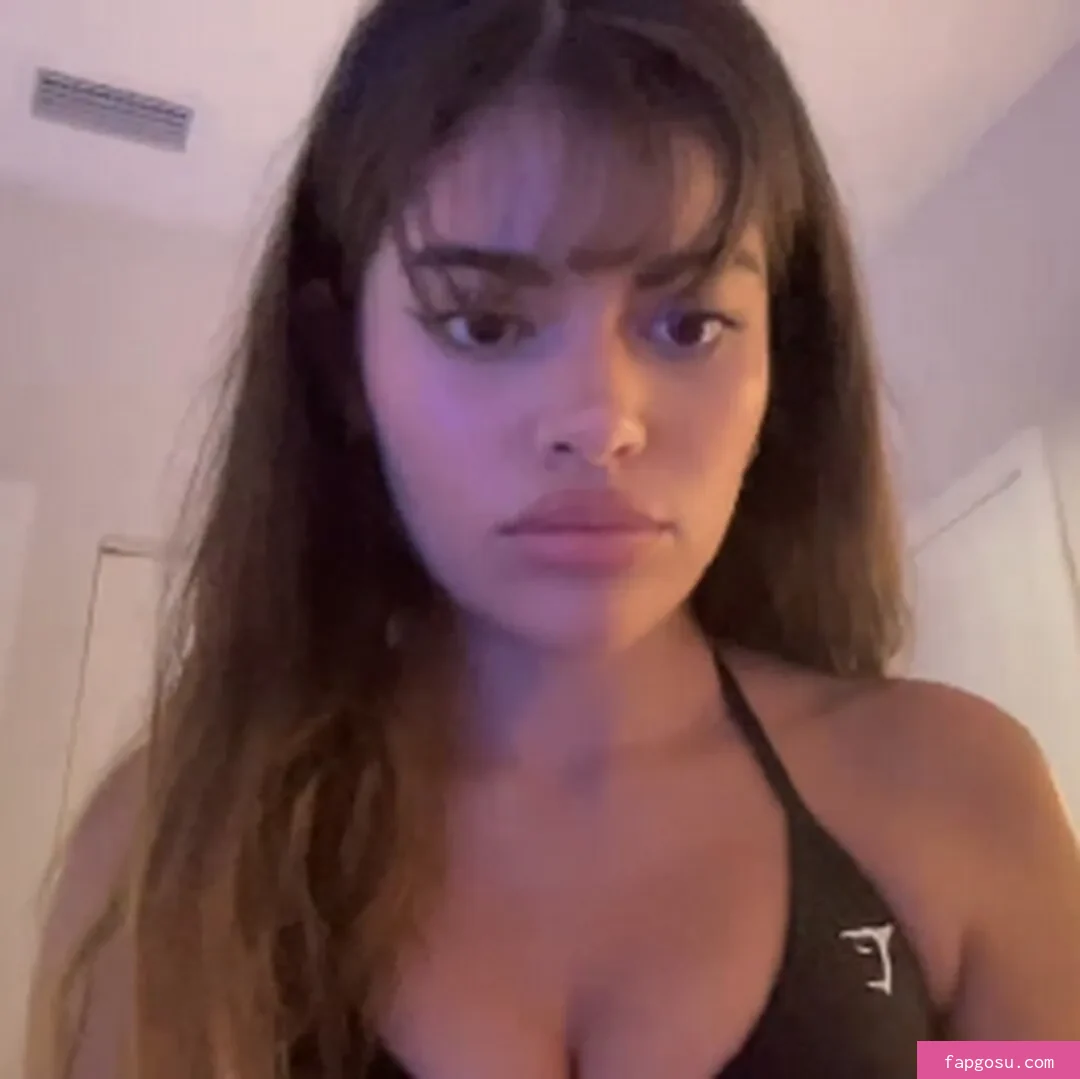 poutyselenaa
