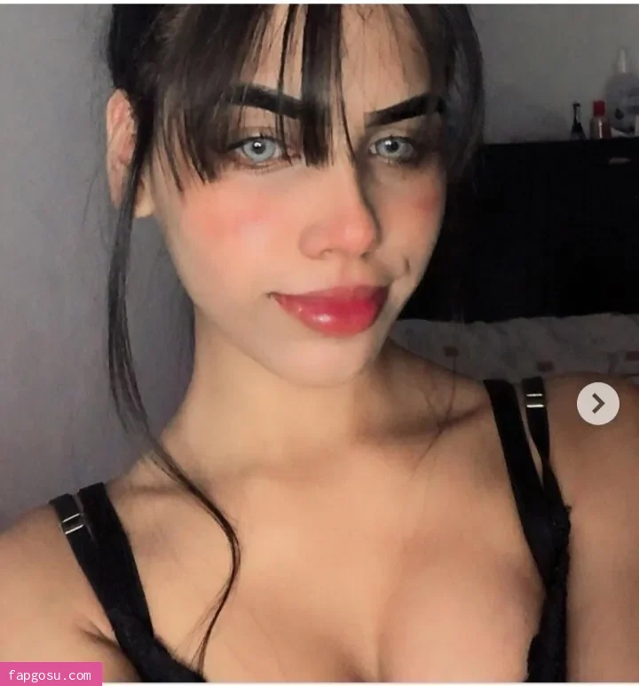 pretylittlething