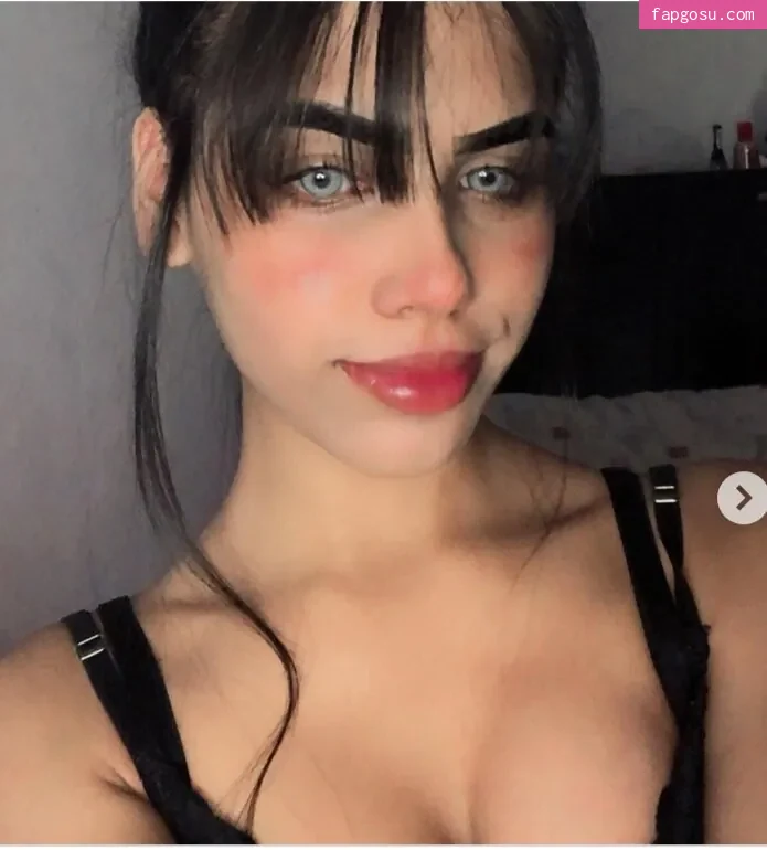 pretylittlething