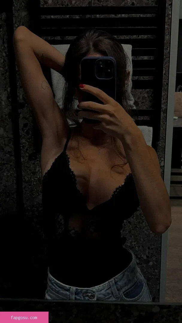pretylittlething