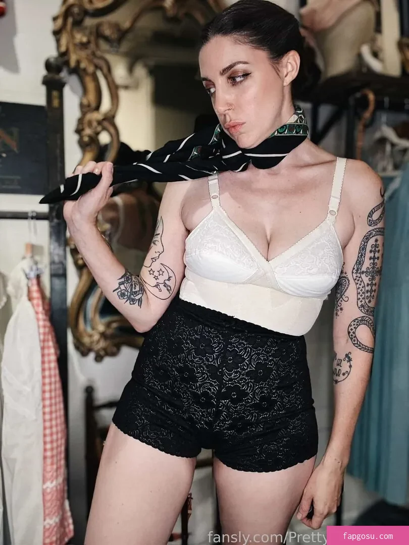 Pretty Sadie Reed