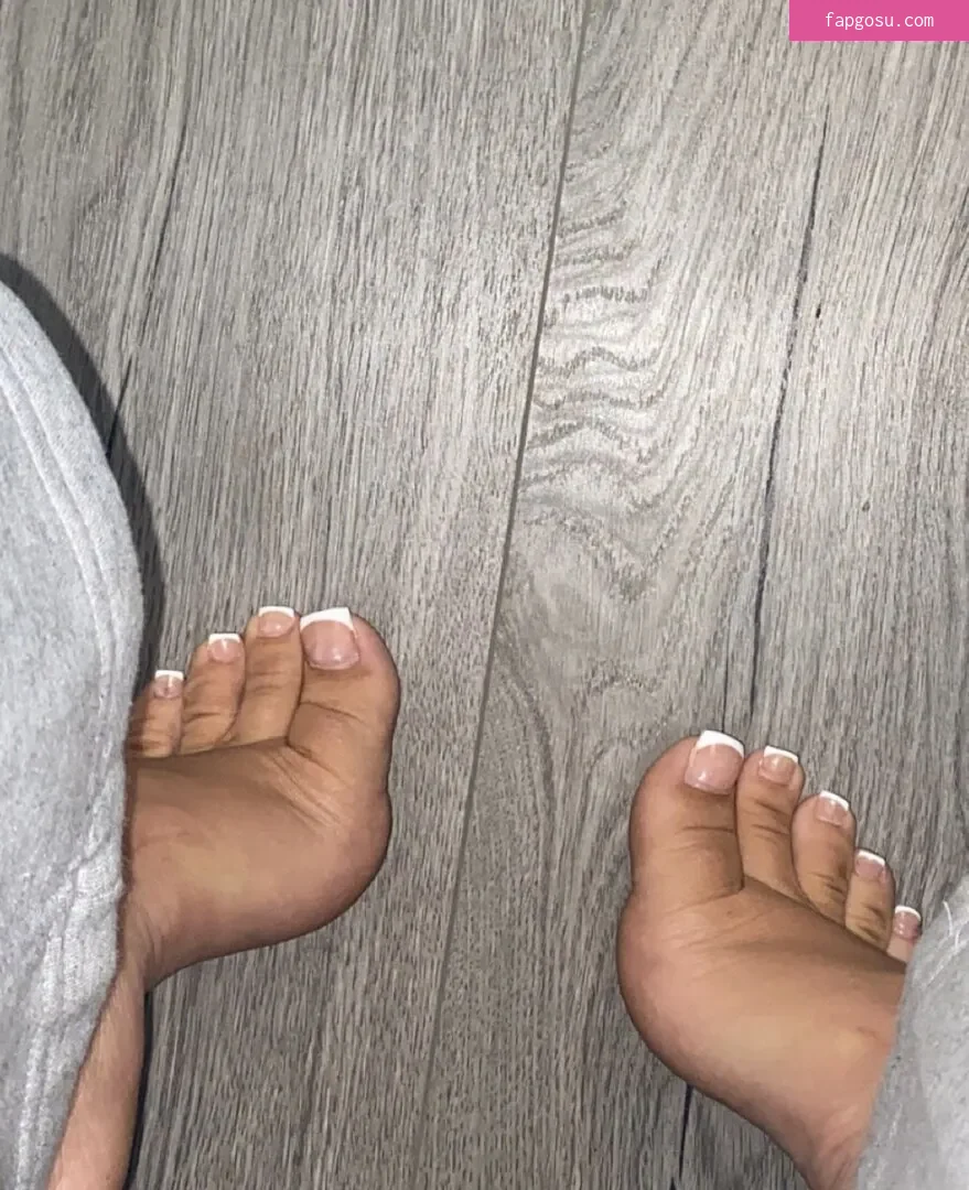 prettiest_toesx