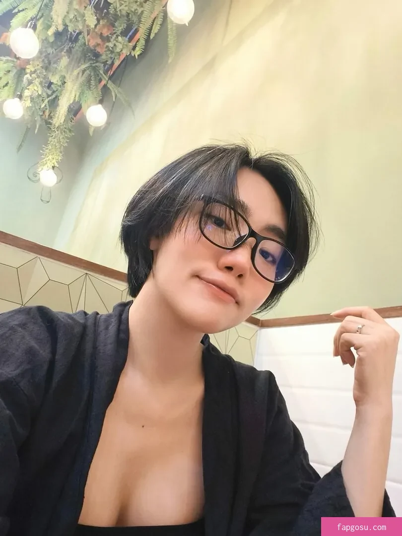 Poon Wrunya