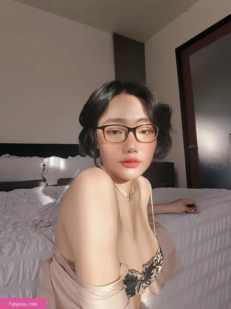 Poon Wrunya