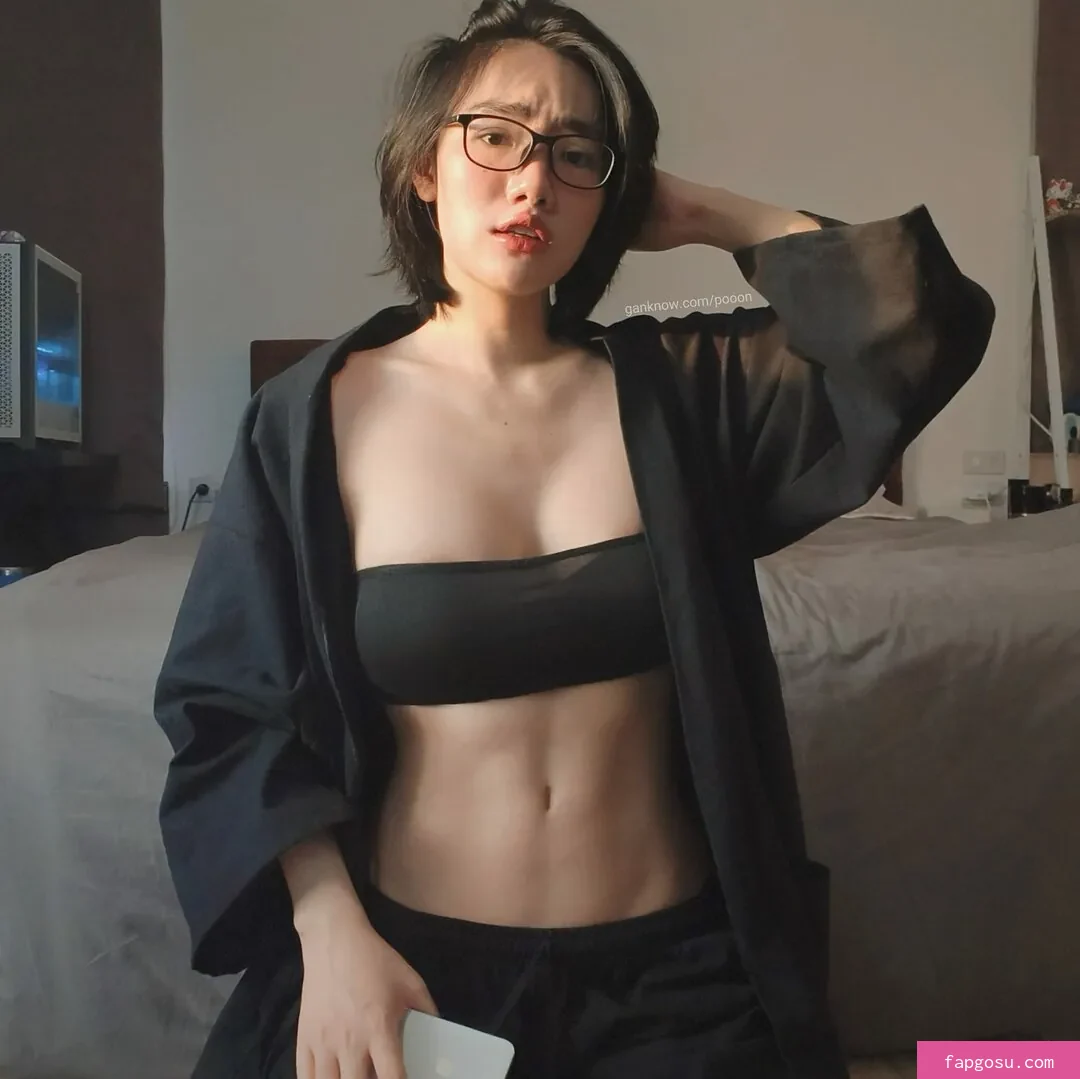 Poon Wrunya