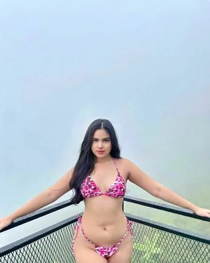 Pwichyzbae content