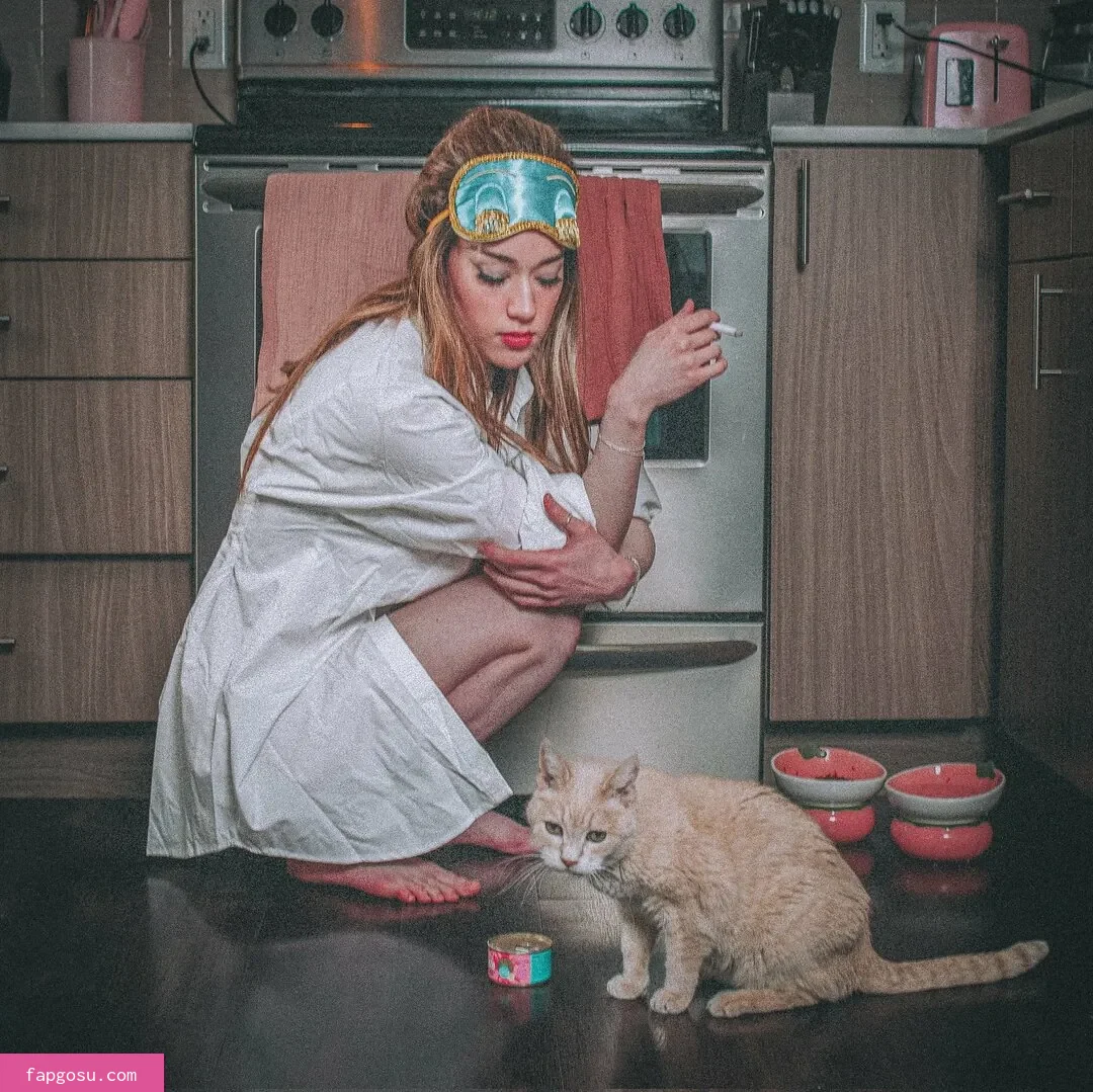 QueenTofu - Photo #176