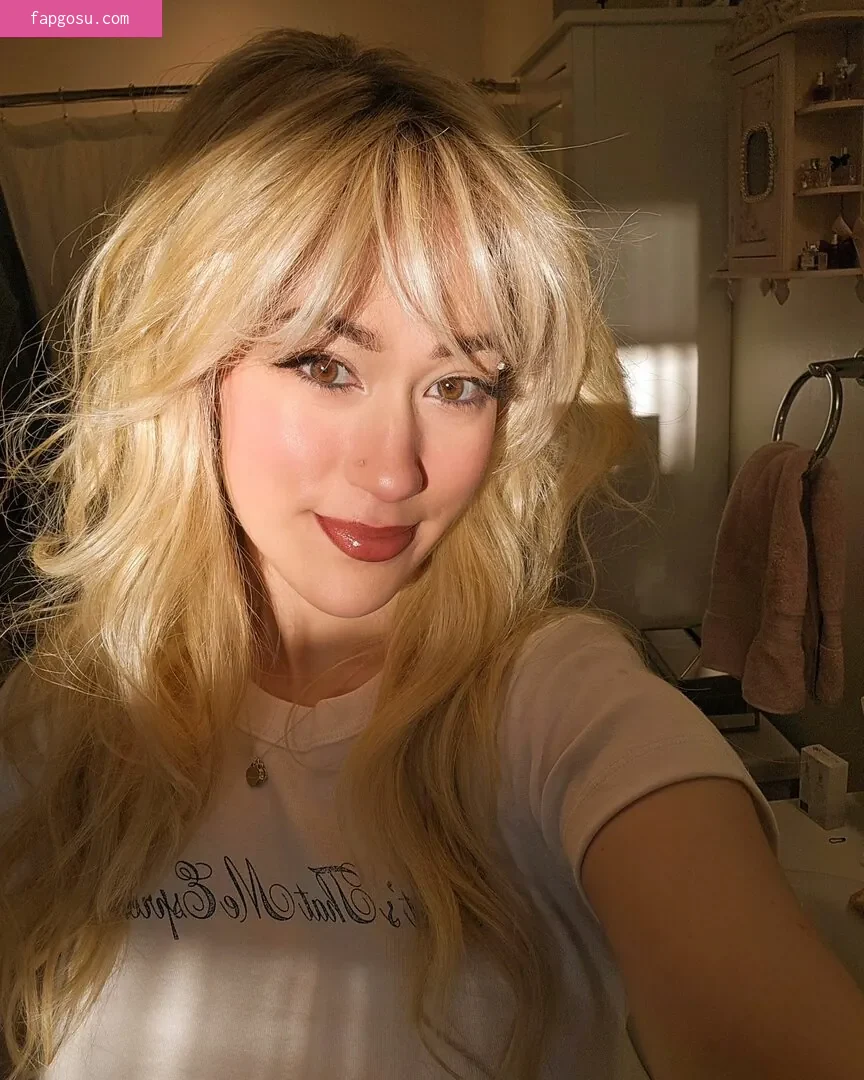 QueenTofu - Photo #285