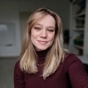 Queen Arina content