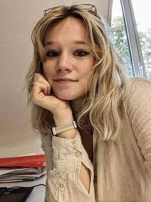 Queen Arina content