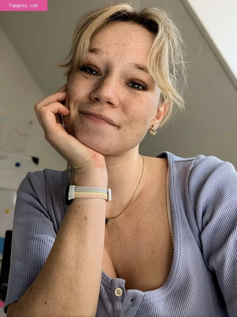 Queen Arina