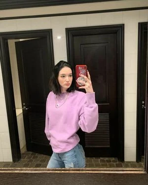 Queen_etimy content