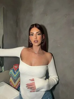 Queen Holly content