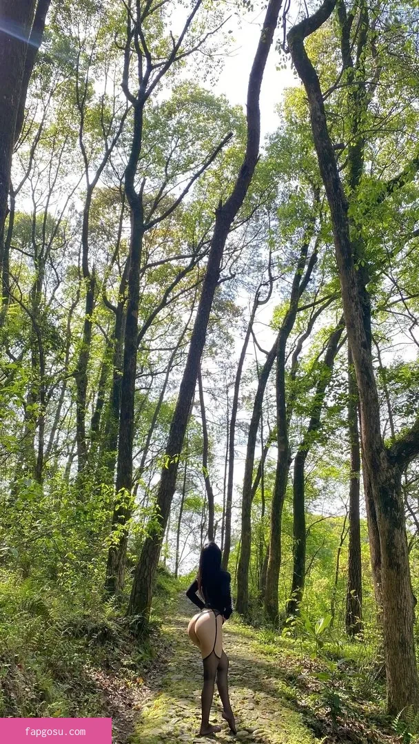 QiaoniuTT - Photo #111