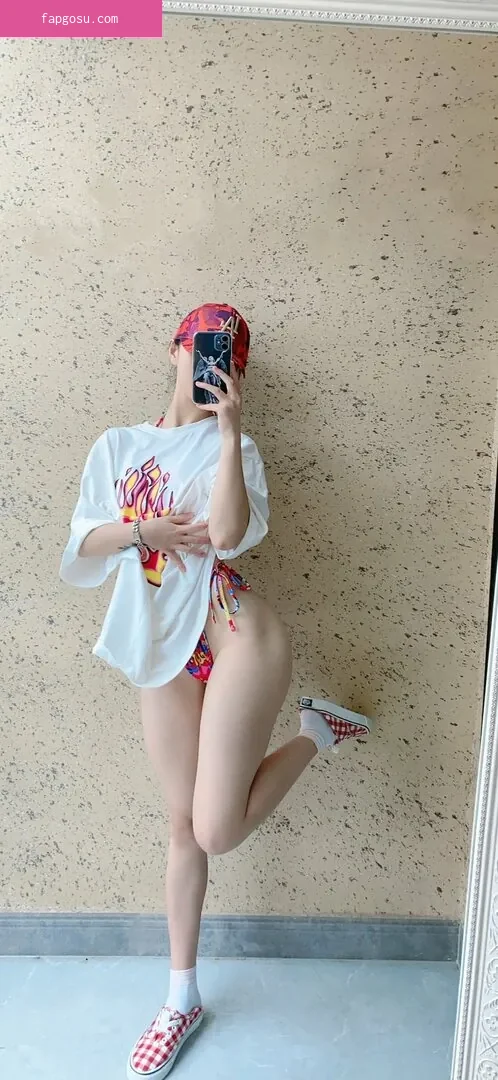 QiaoniuTT - Photo #1133