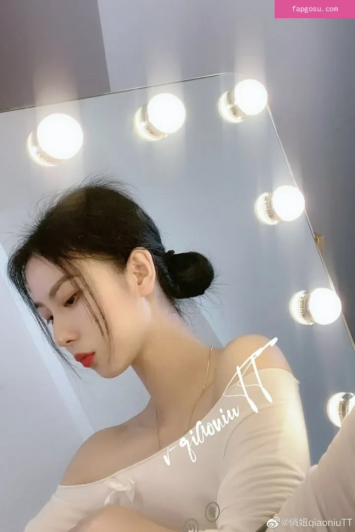 QiaoniuTT