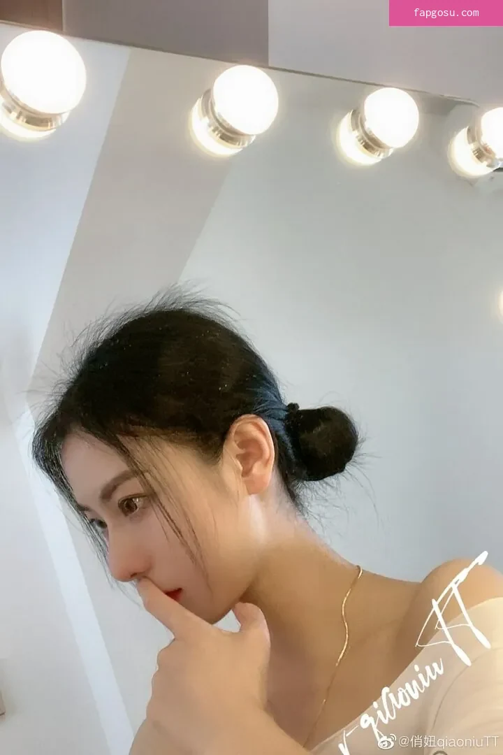 QiaoniuTT