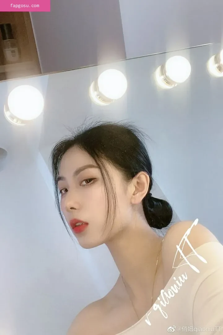 QiaoniuTT