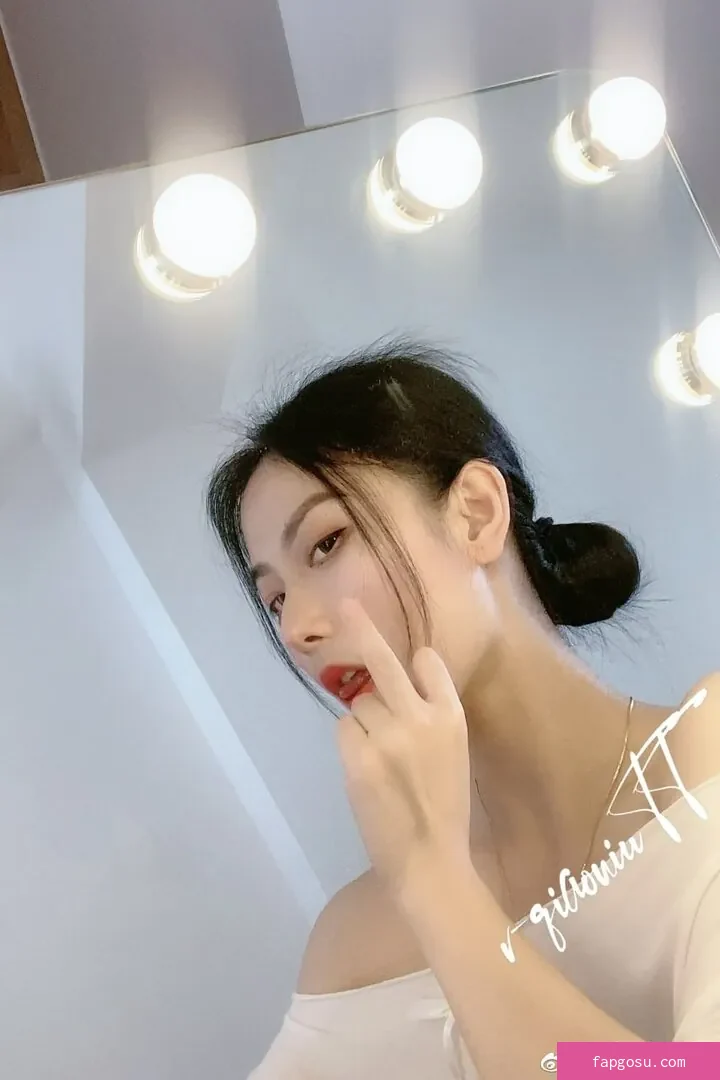 QiaoniuTT