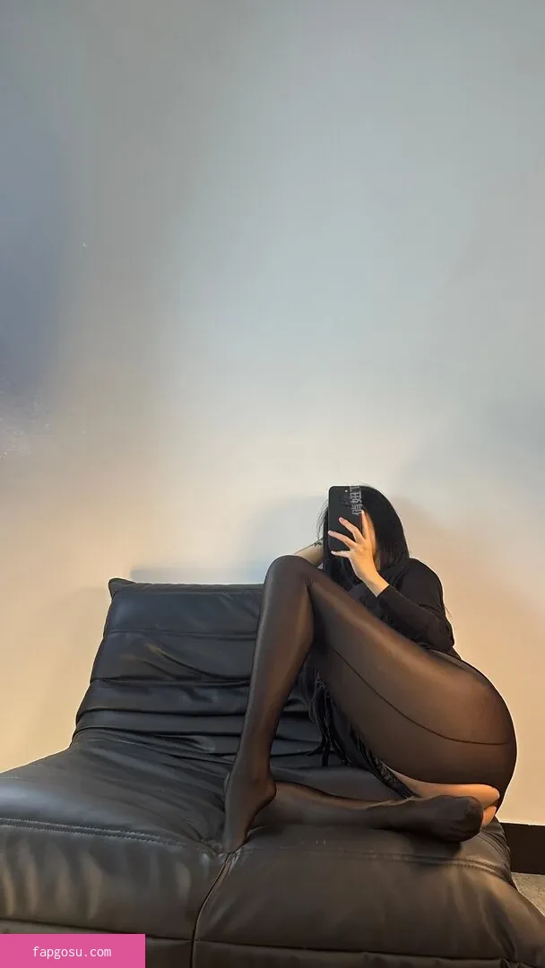 QiaoniuTT - Photo #1751