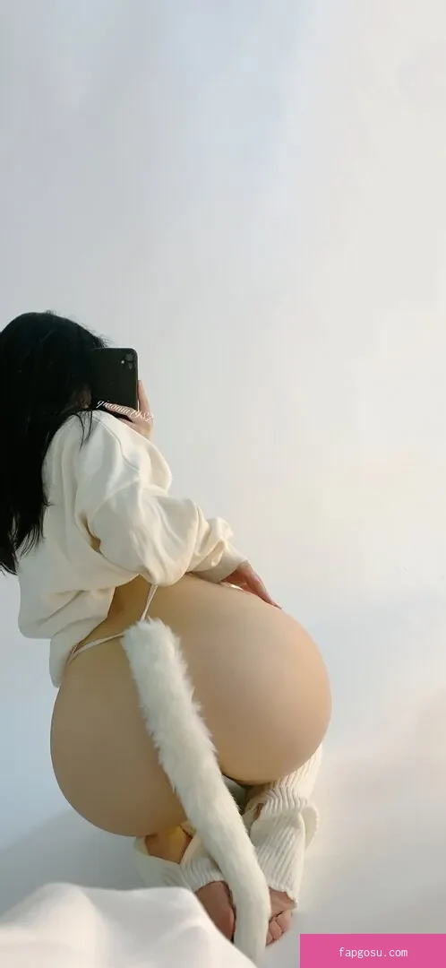 QiaoniuTT - Photo #3114