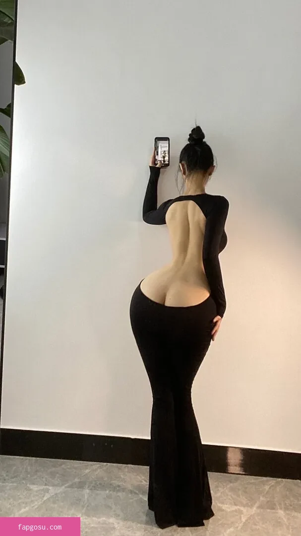 QiaoniuTT - Photo #3247