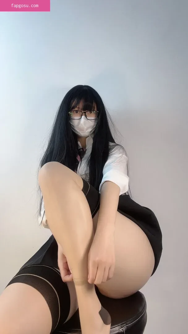 QiaoniuTT - Photo #4670