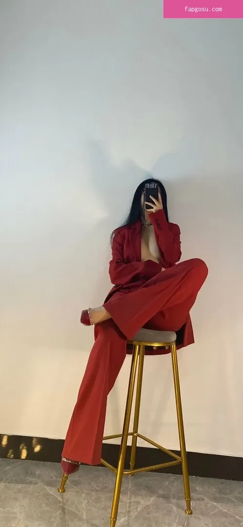 QiaoniuTT - Photo #870