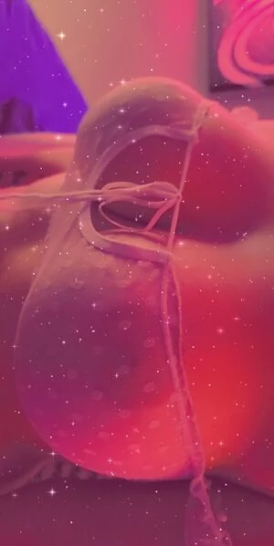 QT Lux content