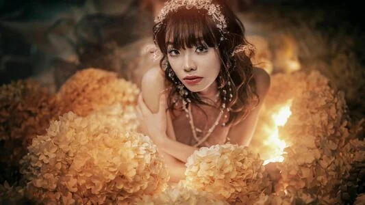 Queenie Lam content