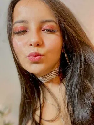 raychell_black content